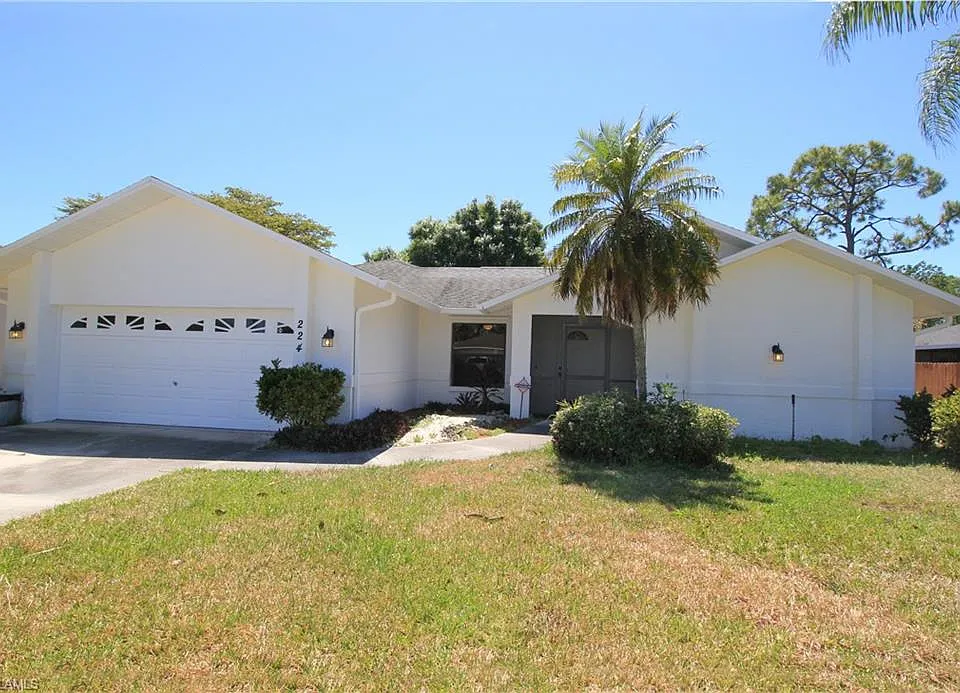 224 Erie Dr