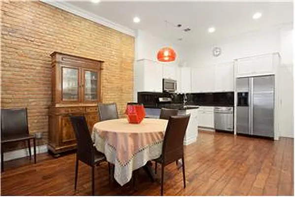 Sold by D'Andrea Craig Realty | media 21