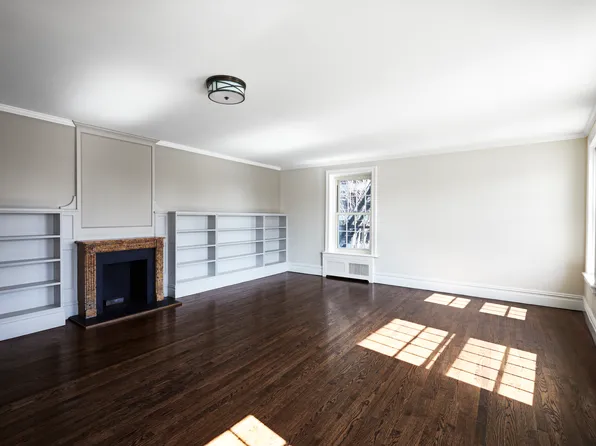 541 East 72nd Street image 10 of 19