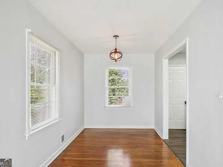 2078 Parker Ranch Rd SE — Photo 5