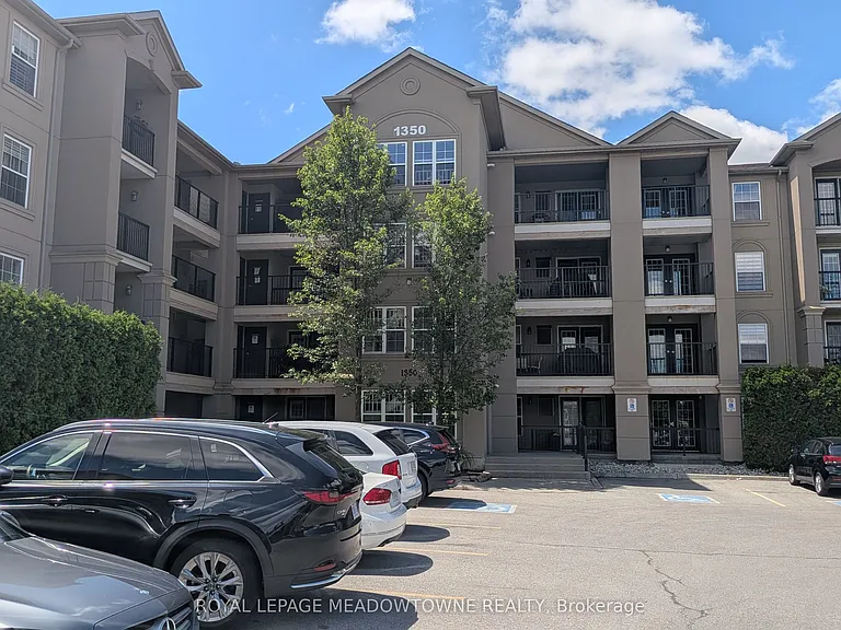 1350 Main St E #404 — Photo 24