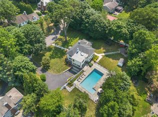 200 Lyncroft Rd, New Rochelle, NY 10804