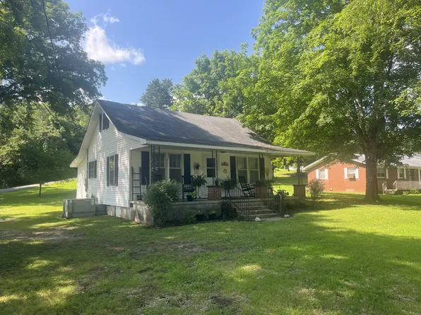 903 Highway 99, Waynesboro, TN 38485