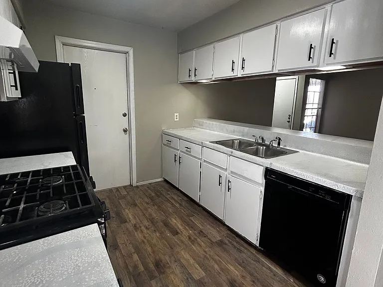 6603 Deatonhill Dr — Photo 5