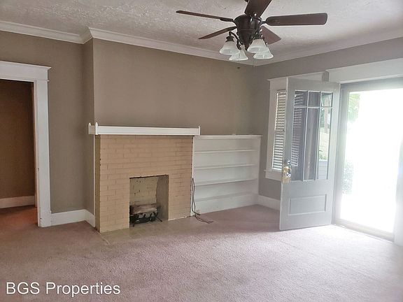 3rd image of 534 Sugg Ave