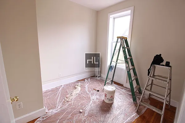 Rented by Highline Residential | media 18