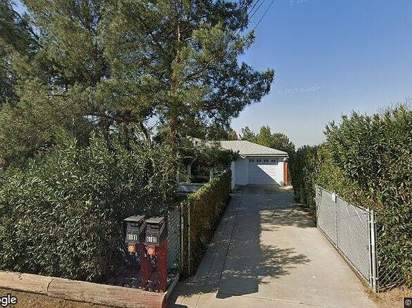 6103 Ridgeview Ave