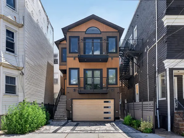 482 John F Kennedy Boulevard image 1 of 23