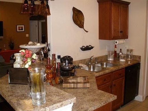 4th image of 22 Tuscany Dr