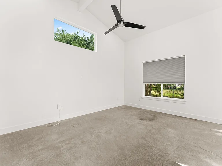 6201 Caddie St #2 — Photo 14