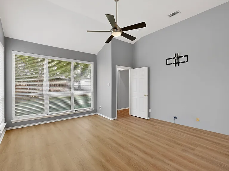3513 San Paula Dr — Photo 27
