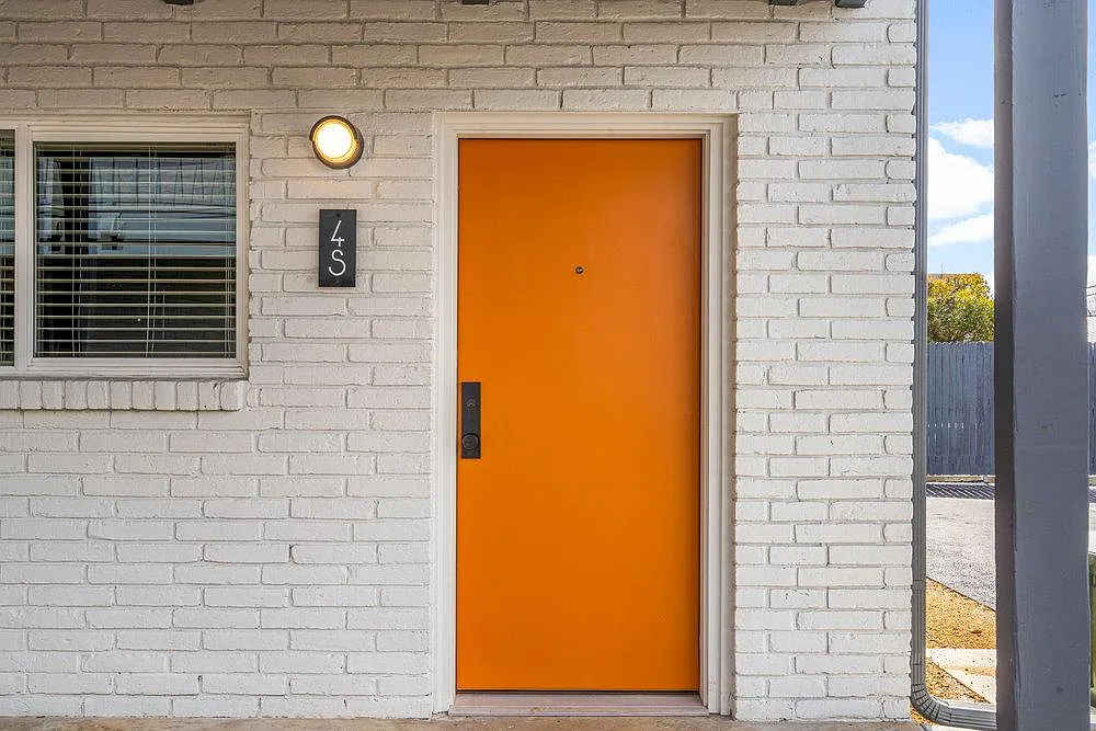 1 bed, $995 — Photo 4