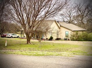 6020 Fm 68, Wolfe City, TX 75496