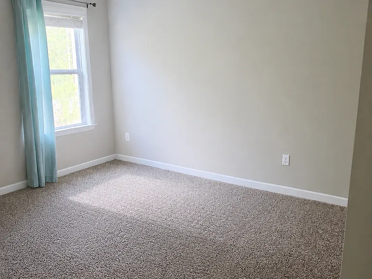 4828 Wisteria Ln — Photo 6