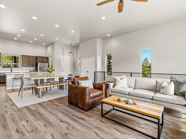 4139 E Woodridge Ln, Flagstaff, AZ 86004