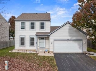 25782 W Prairie View Rd, Round Lake, IL 60073