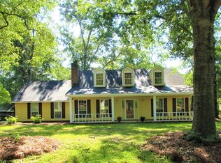 310 Touchton Dr, Douglas, GA 31533