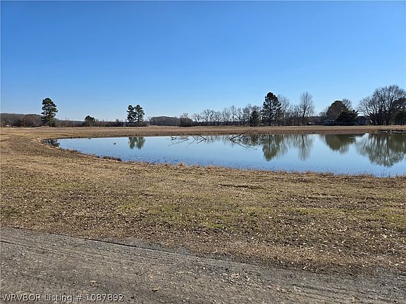 3rd image of 341 Cypress Lake Rd