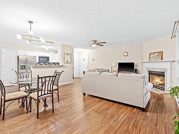 4th image of 3713 Morris Farm Dr APT 1A