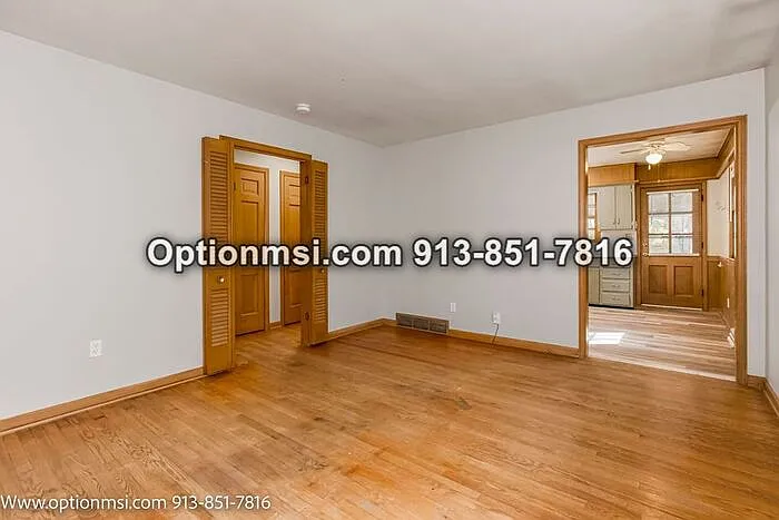 8309 Santa Fe Ln — Photo 7