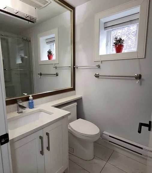 3771 Frances St — Photo 5