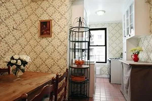 Sold by Douglas Elliman | media 15