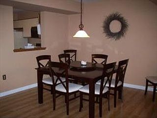4th image of 335 Windgate Ct