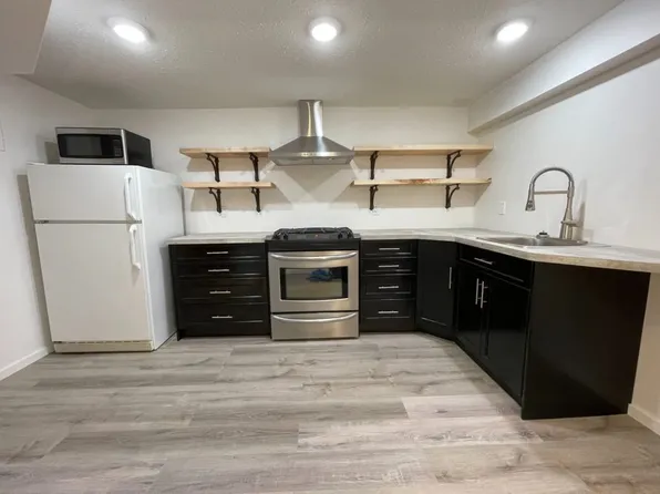 (undisclosed Address), Brooks, AB T1R 0B1