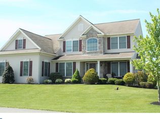 88 Fieldview Dr, Spring City, PA 19475