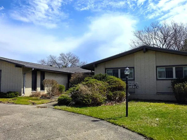 22411 Twyckingham Way, Southfield, MI 48034