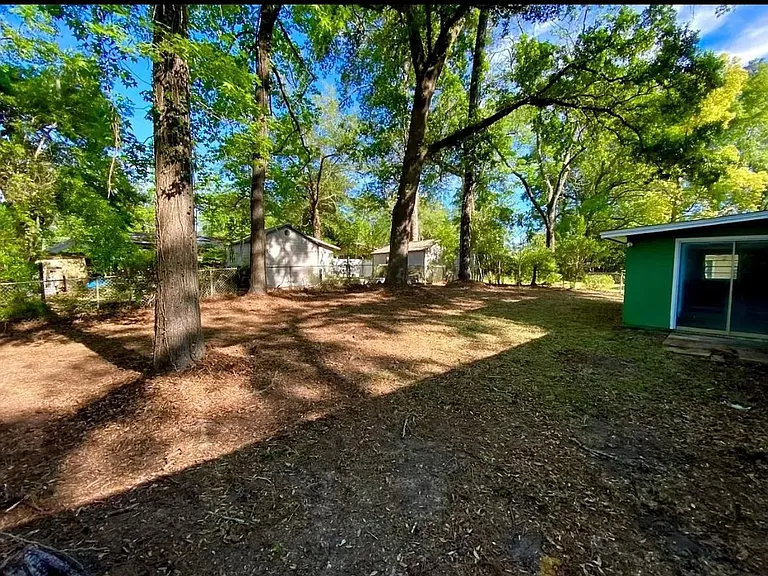 3003 Kevin St — Photo 3