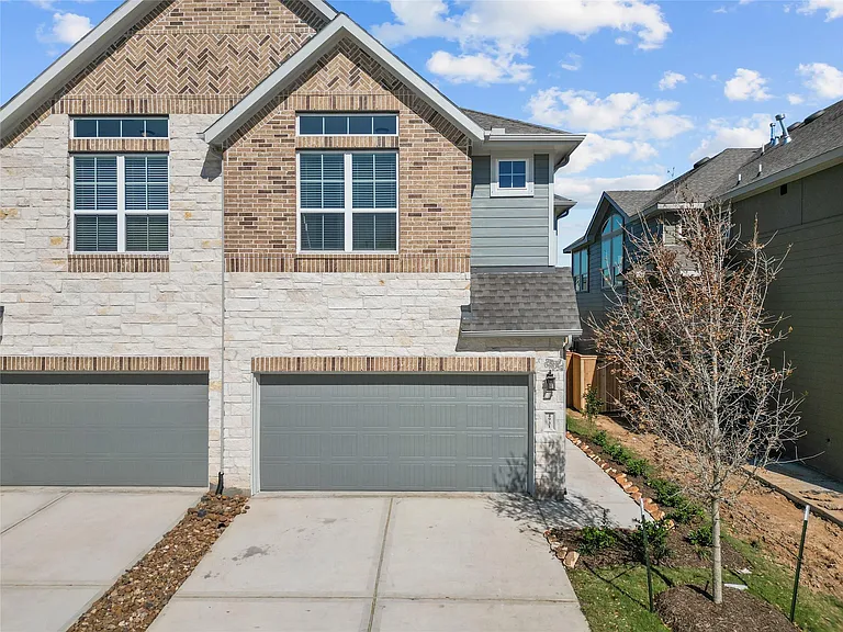 4931 Carranza Ct — Photo 5