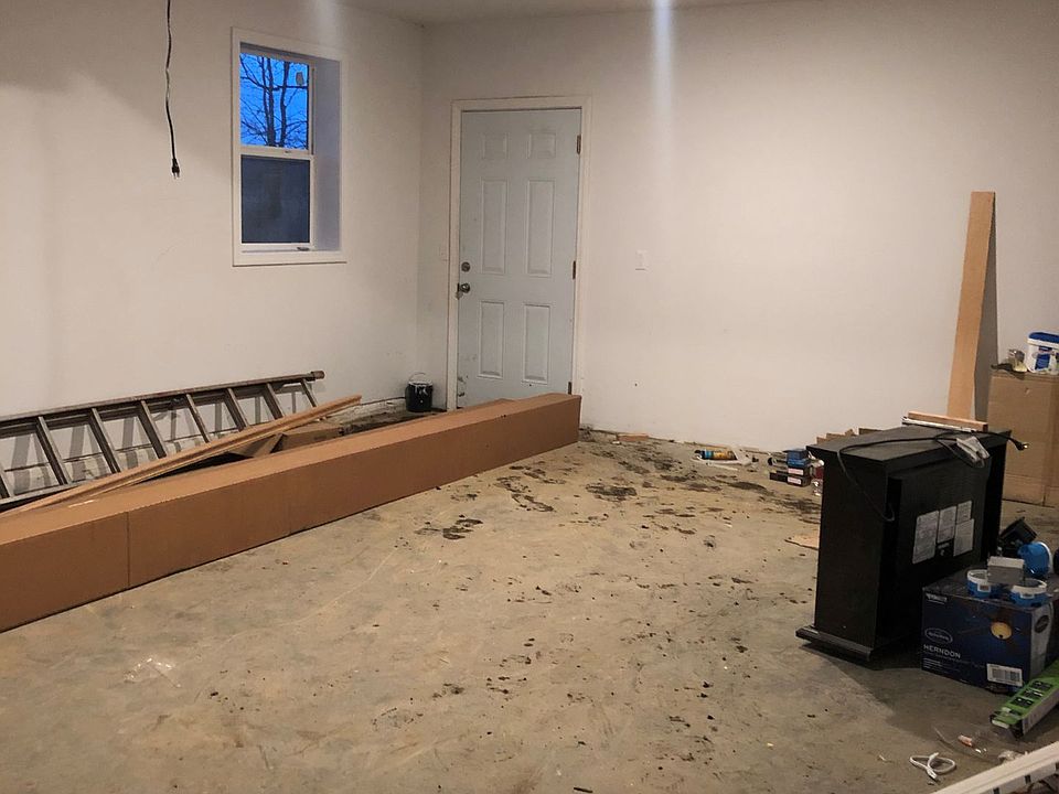 1st image of 255 North Rd #102
