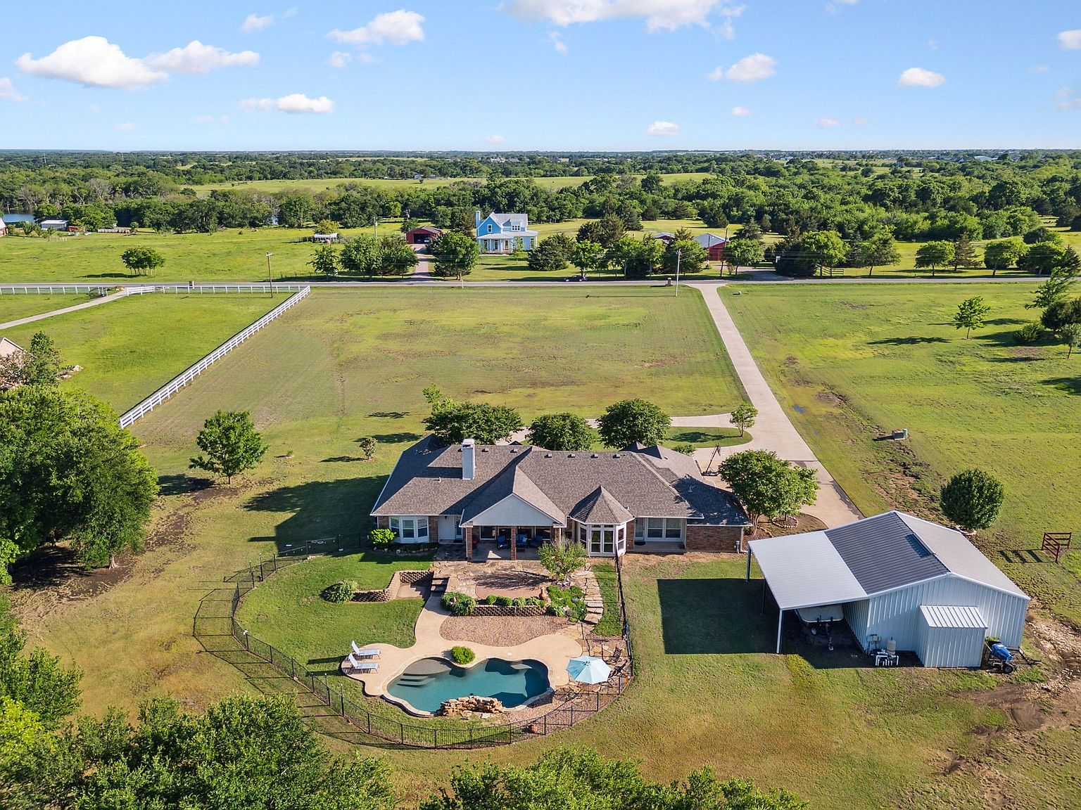 2273 McConnell Rd, Gunter, TX 75058 | Zillow