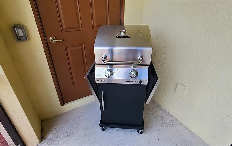 20229 Lagente Cir — Photo 10