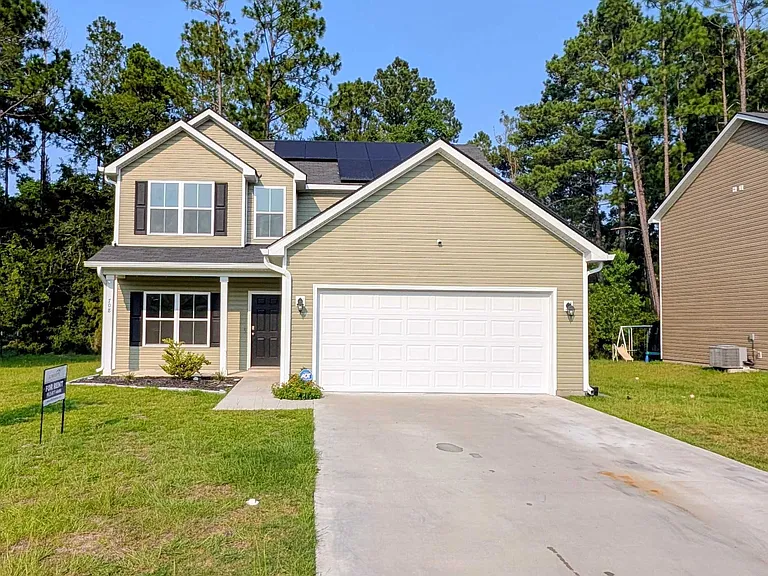 708 Mill Creek Cir — Photo 1