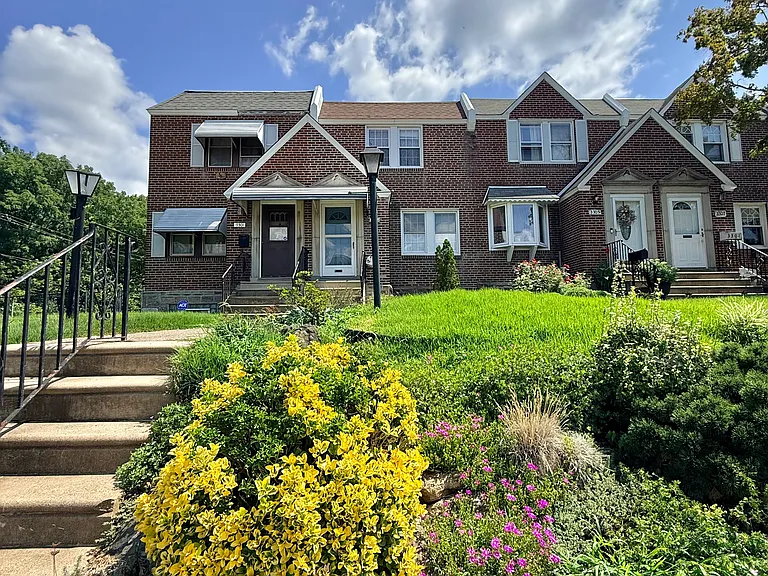 3303 Hartel Ave — Photo 59