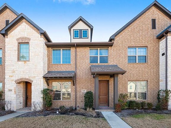 2nd image of 2225 Jameson Ln