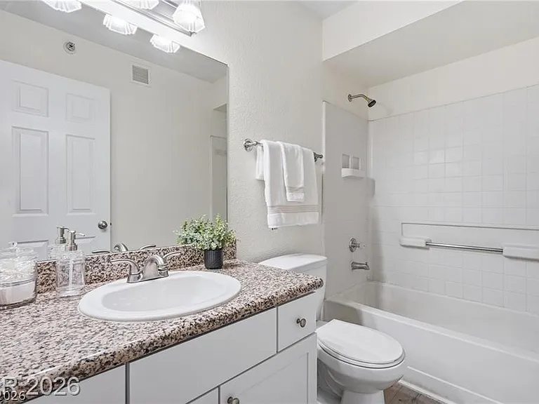 2750 S Durango Dr #1116 — Photo 14