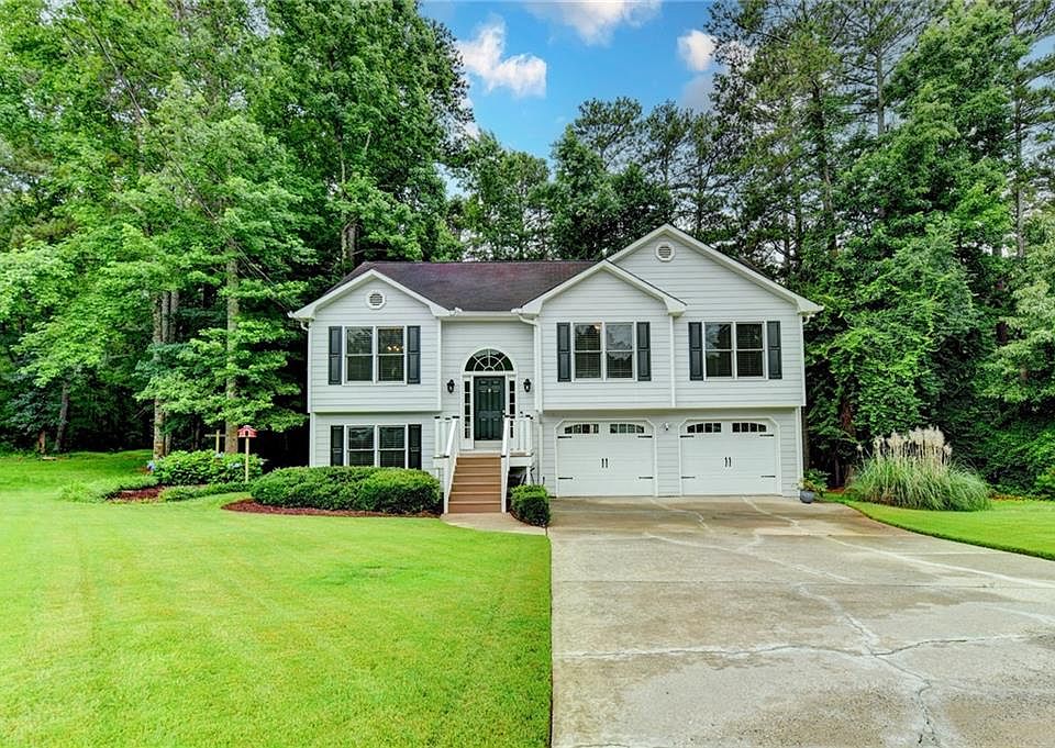 1st image of 2309 La Maison Ct