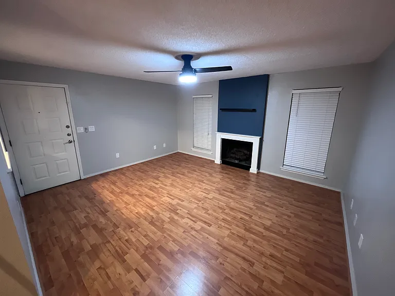 1200 N Cedar Ave #405 — Photo 8