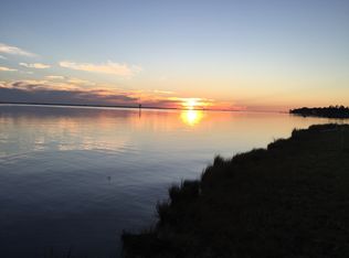 508 Beatrice Point Rd, Freeport, FL 32439