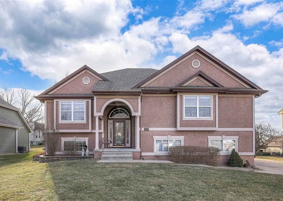 1st image of 5118 SW Pelican Point