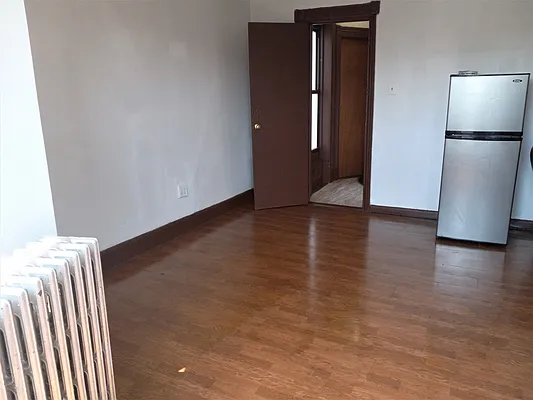 Rented by Karl Heyliger, LREB | media 1