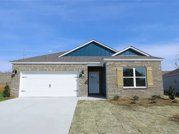 9398 Parkway Gardens Loop, Tuscaloosa, AL 35405