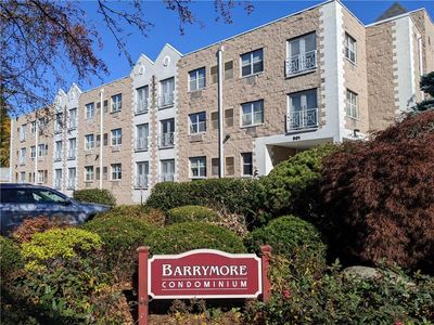 501 N Barry Avenue #3H, Mamaroneck, NY, 10543