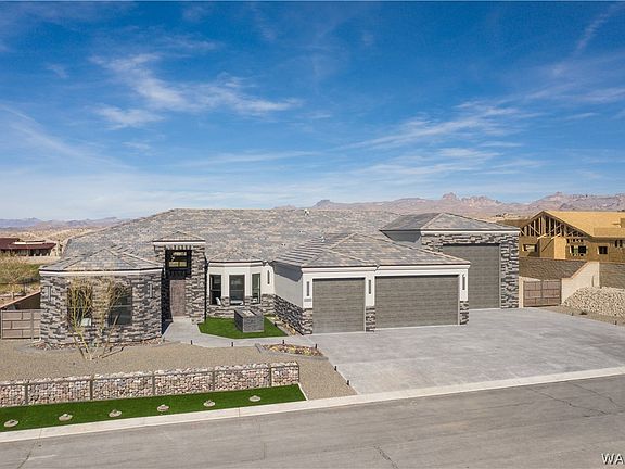 3rd image of 3051 Fort Mohave Dr