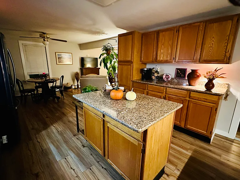722 Bantam Rd #C — Photo 6