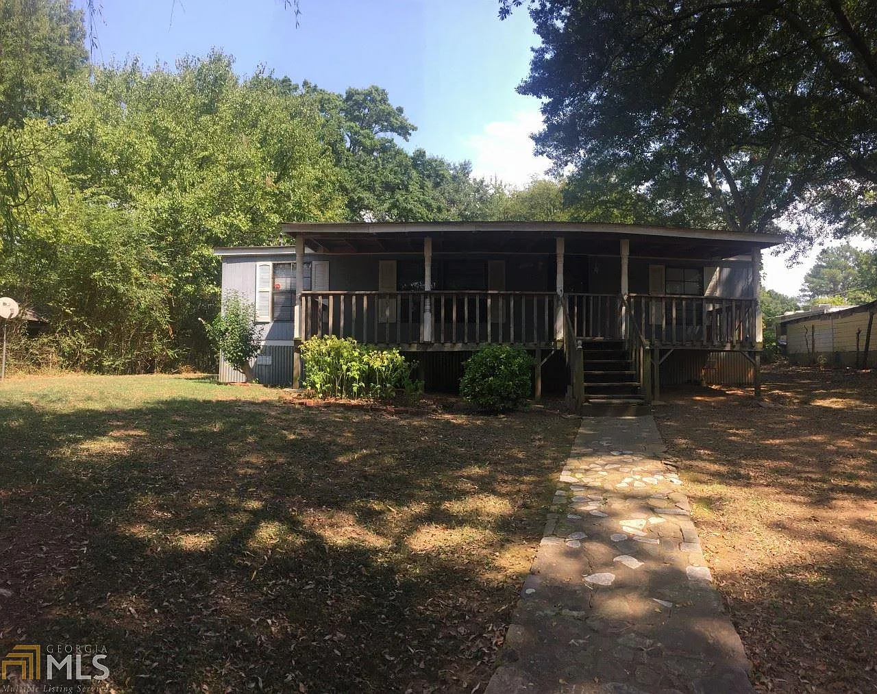104 Walton St photo 1