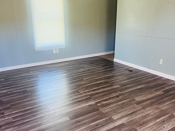 2nd image of 714 Steerfork Dr